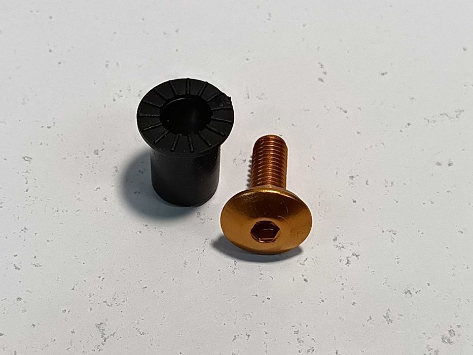 Śruby do owiewek motocykla. Wyprzedaż SUPER CENA aluminiowe