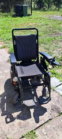 Wózek inwalidzki elektryczny solidny