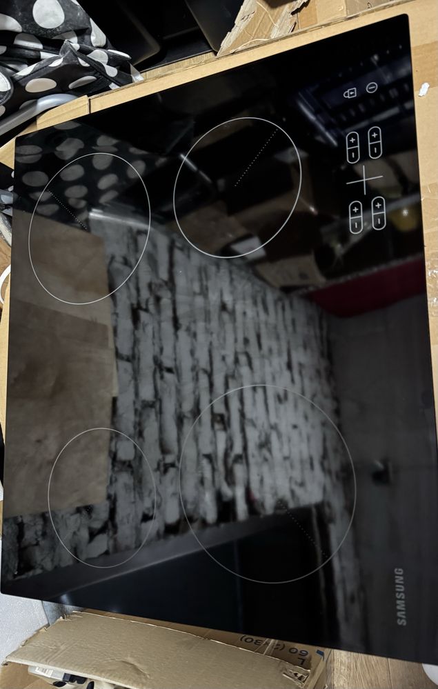 Варильна поверхня Samsung NZ64T3506AK