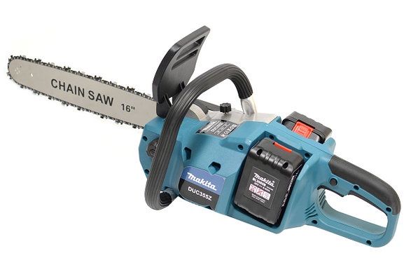 Аккумуляторная пила Makita DUC355Z | 36V | 6.0A/h | Латвия!!!