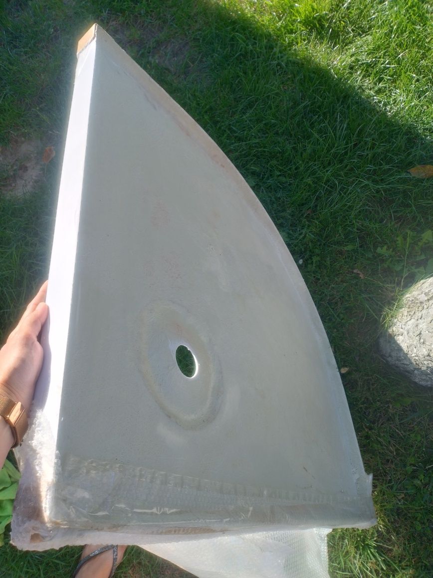 Brodzik 80x80x5 półokrągły