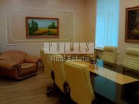 Аренда офиса 135м2, ул. П. Мирного 1, Печерськ, Арсенальная