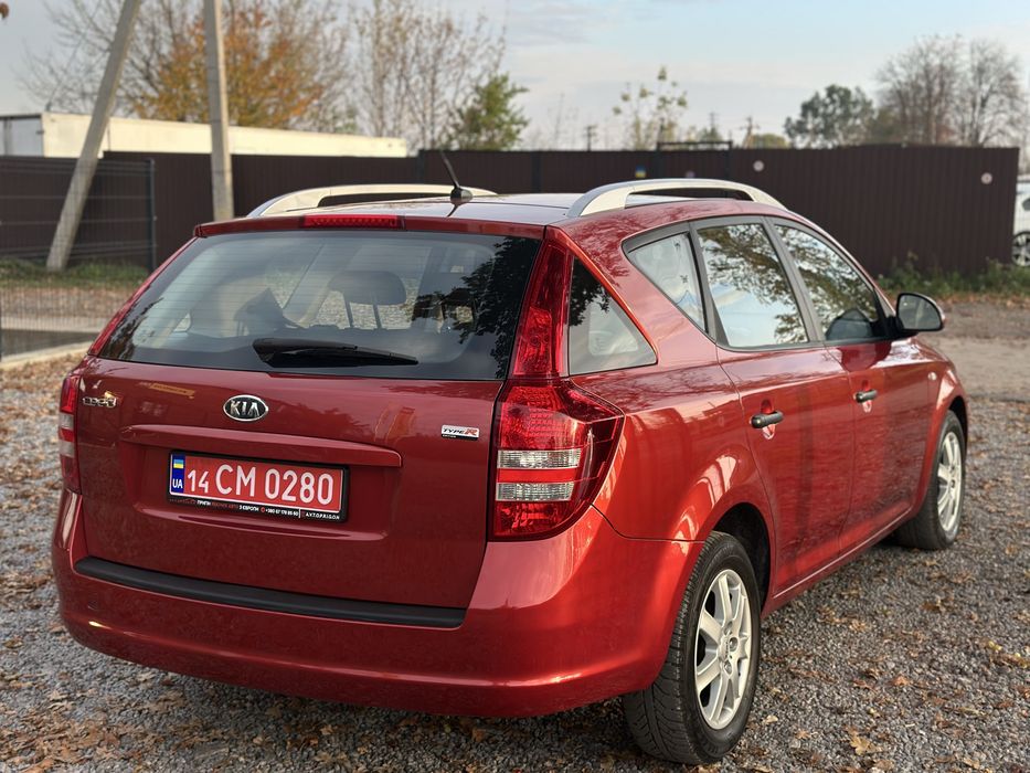 Продам Kia Ceed 2008