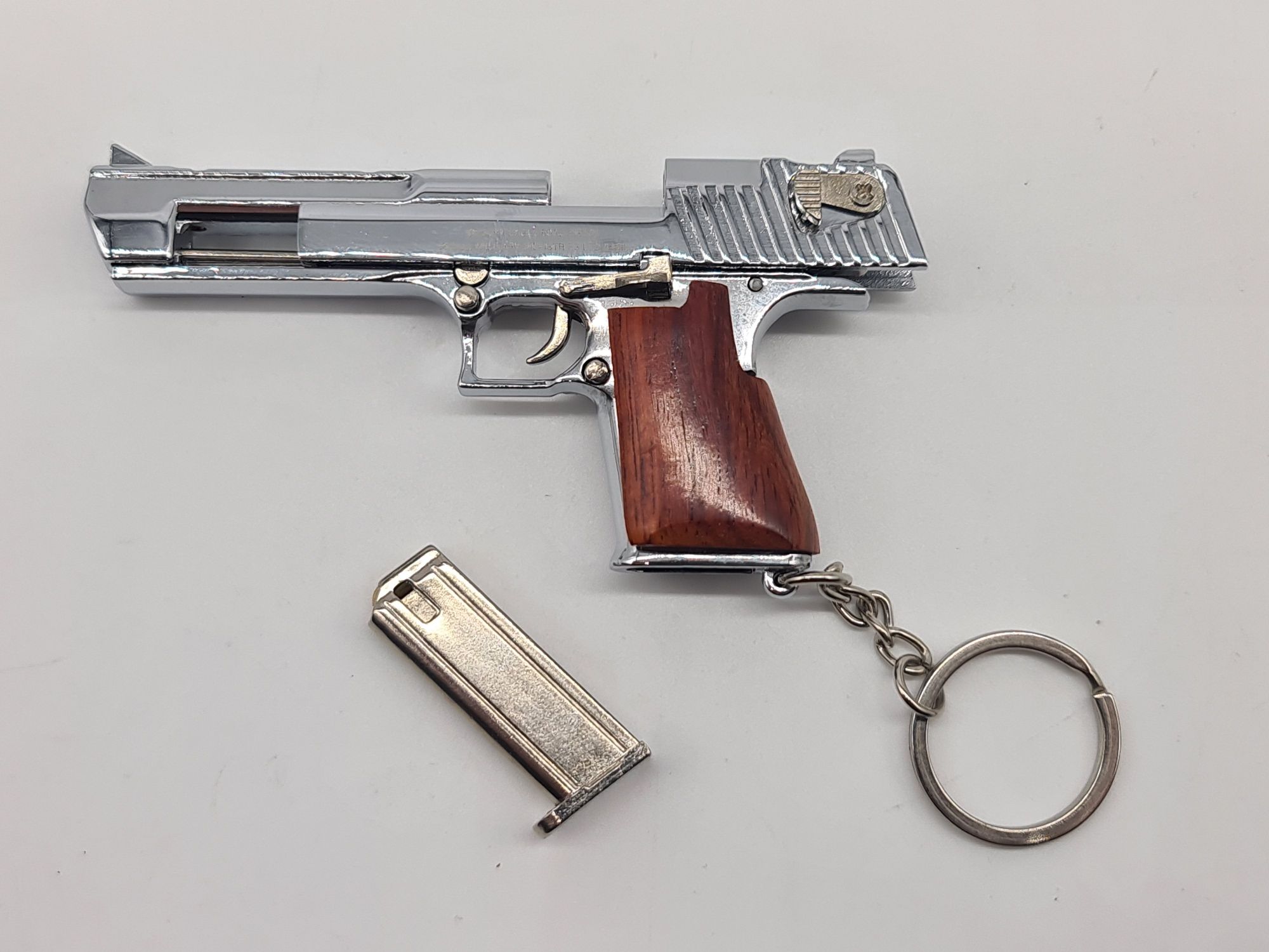 Porta chaves Desert Eagle miniatura - novo
