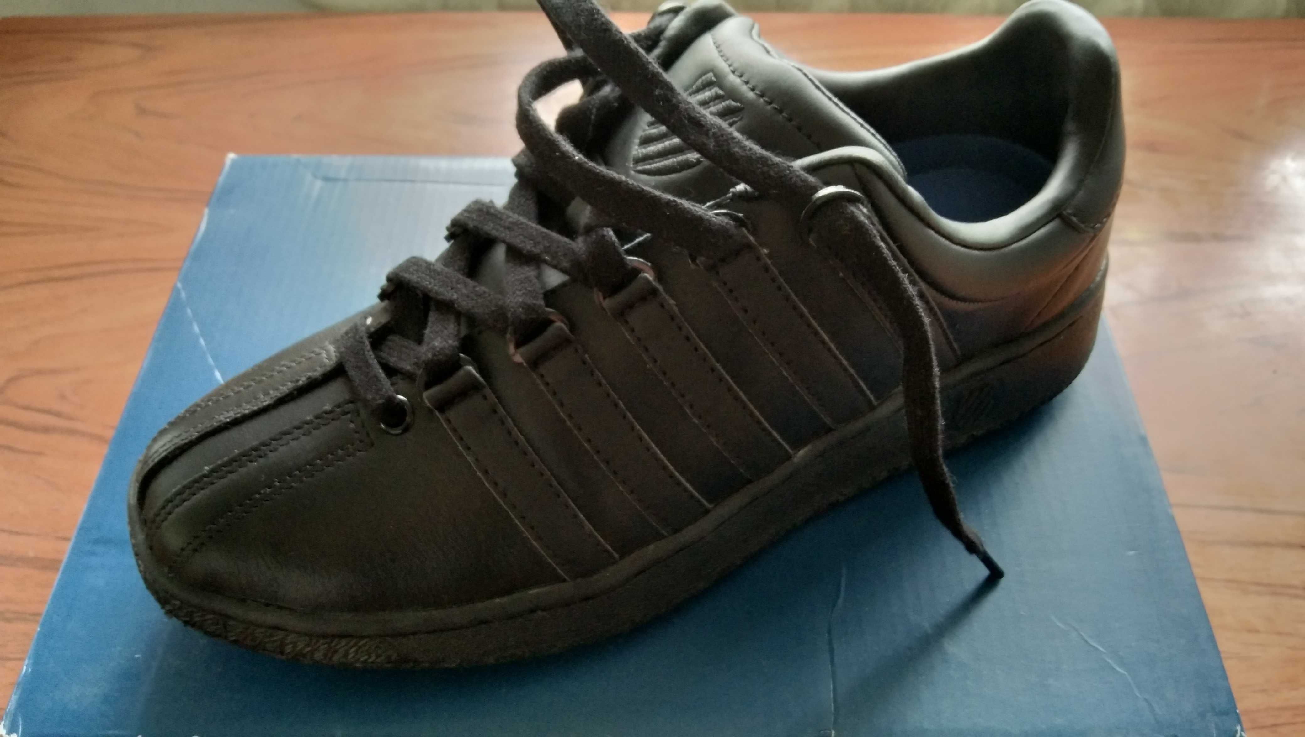 Кроссовки K-Swiss Men's Classic Vn Sneaker