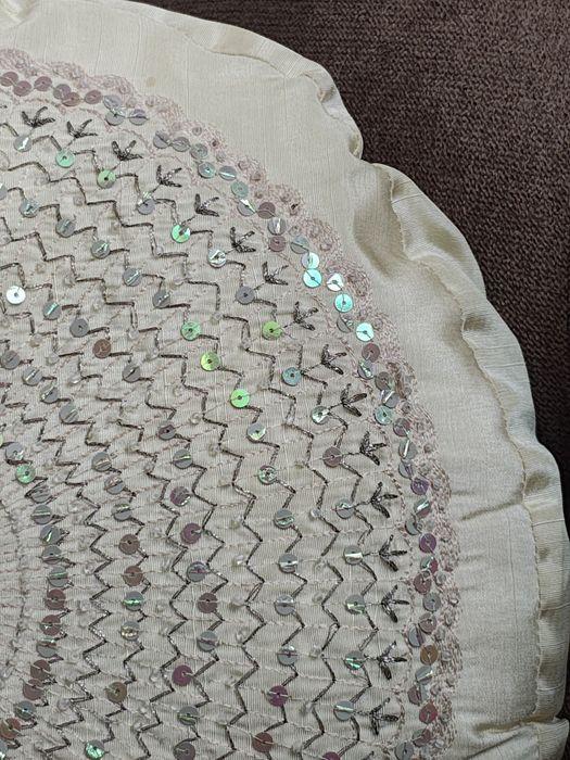 Декоративні подушки.