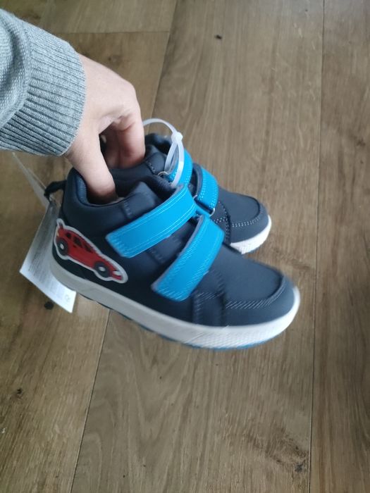 Adidasy chłopiec 26