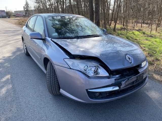 Renault Laguna III 2007r 2.0 DCI