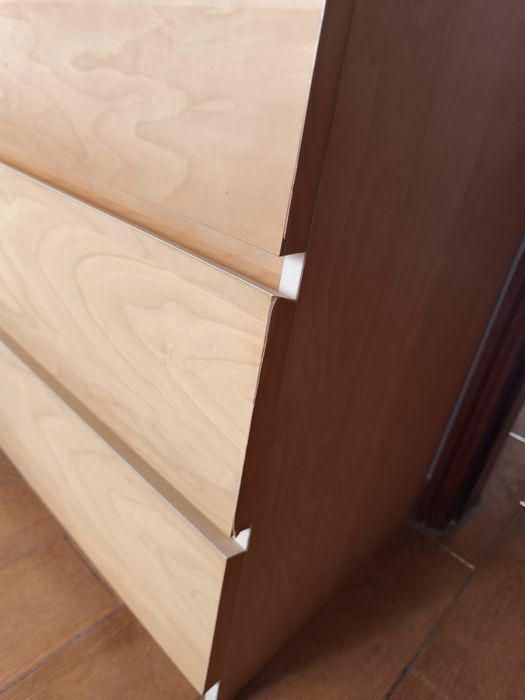 Cómoda Malm do IKEA com 6 gavetas