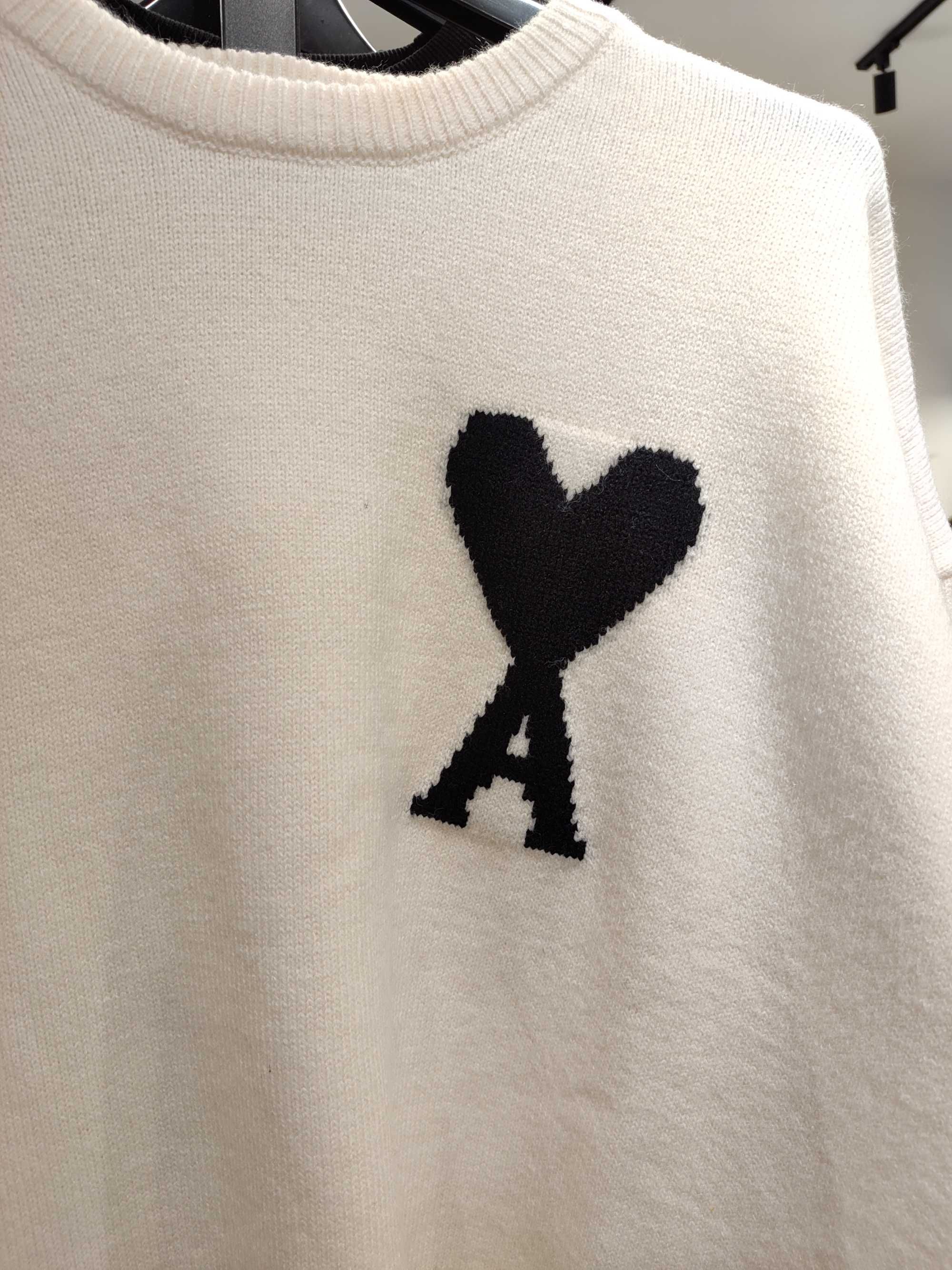 Светр AMI Paris Ami De Coeur Oversize Sweater Off White