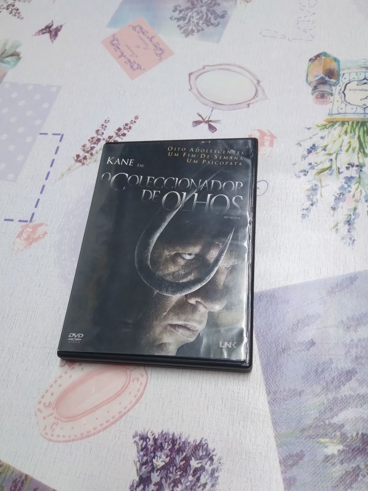 DVD do filme "Colecionador de olhos"