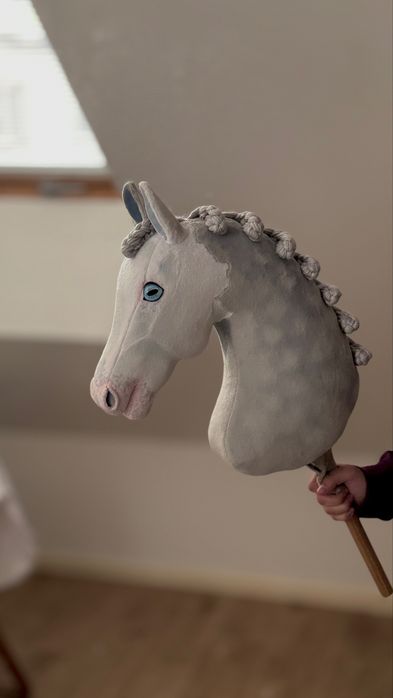 Hobby horse mestena