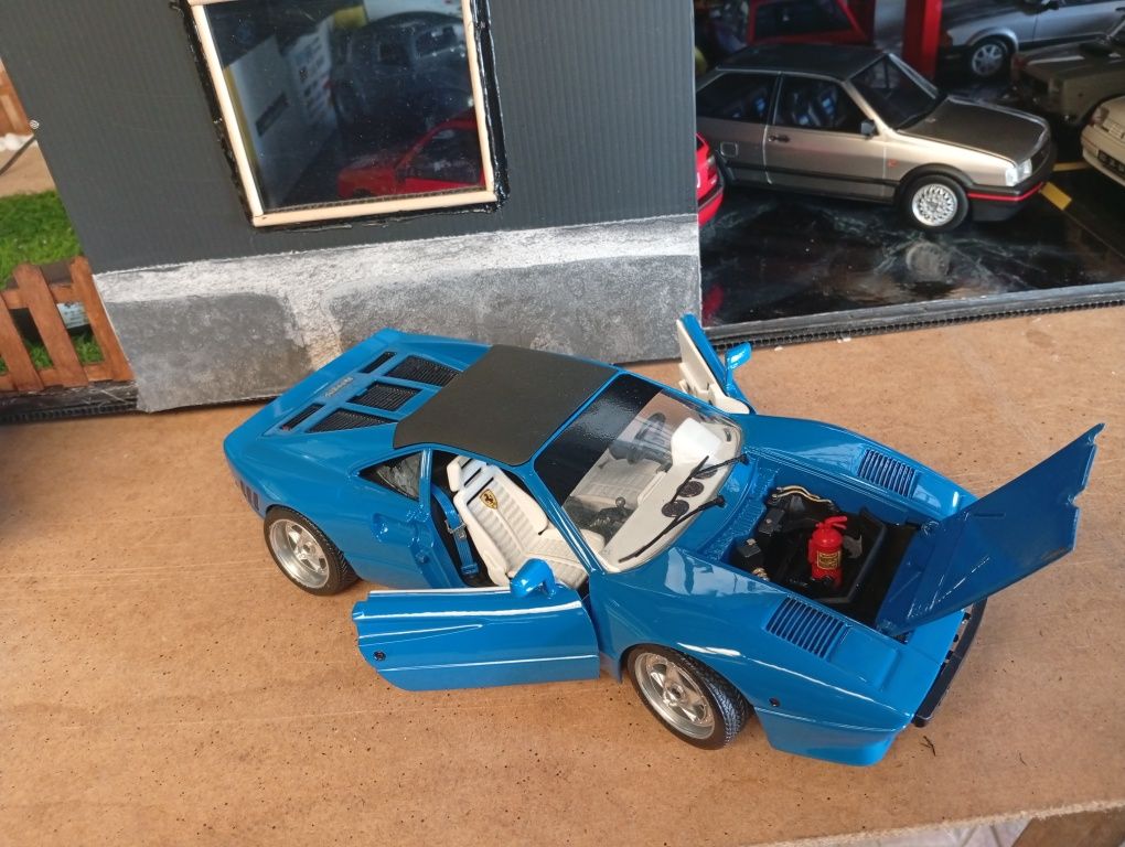 Miniatura 1/18 Ferrari GTO