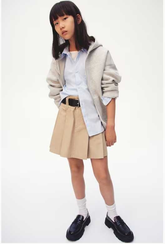 Юбка для девочки H&M. Новая, с этикеткой. Разм 146 (10-11 лет)