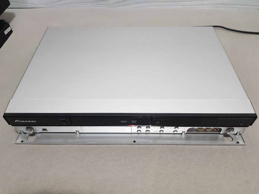 Pioneer DVR550H Recorder