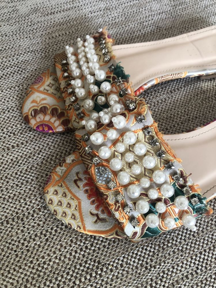 Shein klapki sandały płaskie na lato zdobienia koraliki haft perły 39