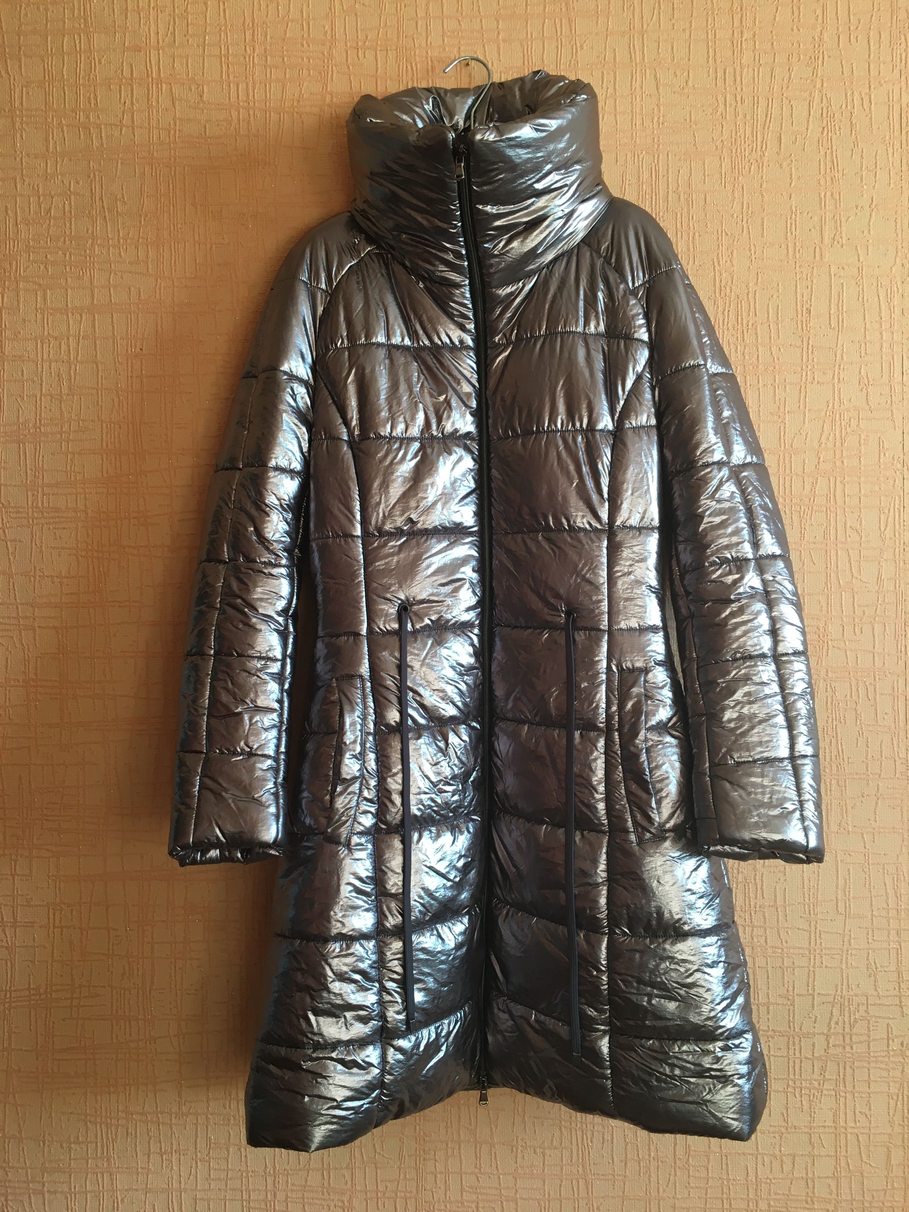 Пальто пуховик Imperial (Италия)  цвета металлик