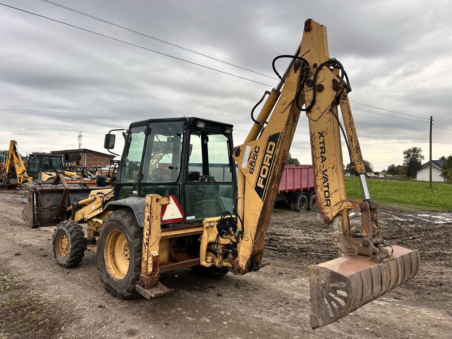 Koparko ladowarka New Holand Ford 655 C