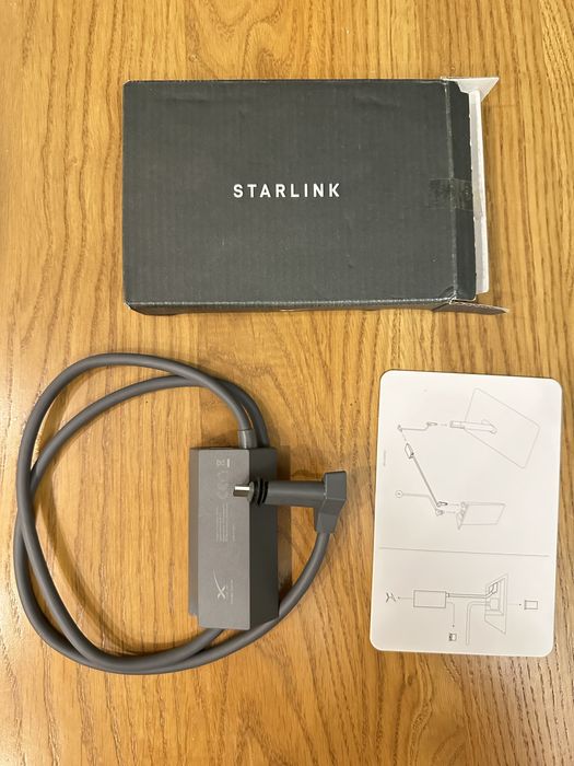Адаптер  Starlink Ethernet Adapter
