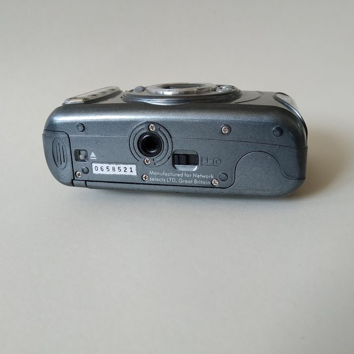 Плёночный фотоаппарат UFO Matrix