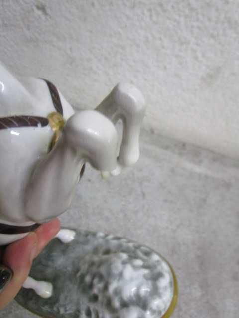 Rara Escultura Cavaleiro Escola equitação espanhola Viena Austria