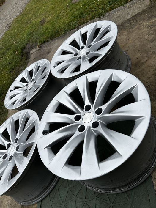 Диски різноширокі R20 5/120 Tesla model S X Диски оригінальні Тесла