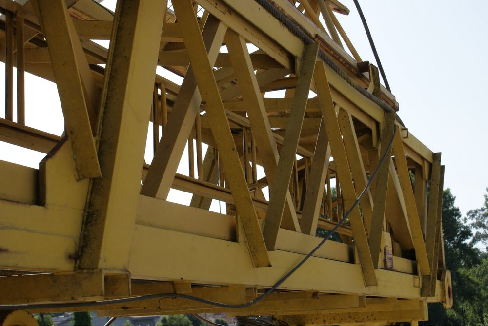 Grua automontante wetzel tipo torre 28x32