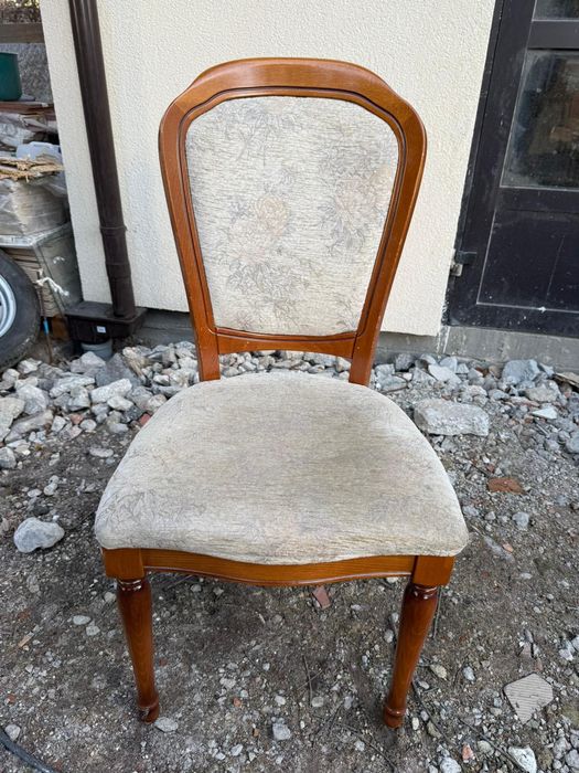 Krzesła tanio pilnie sprzedam