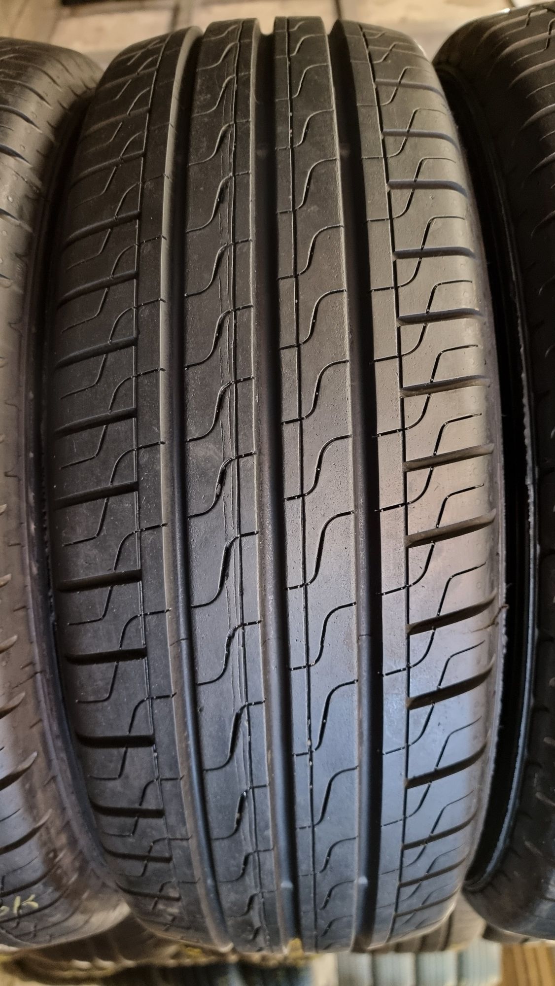 Шини літні 205х65хR15c Pirelli Carrirer / 4 Шт 99% Протектор 23рік