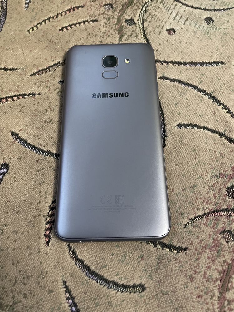 Samsung j6 2018 стан ідеал