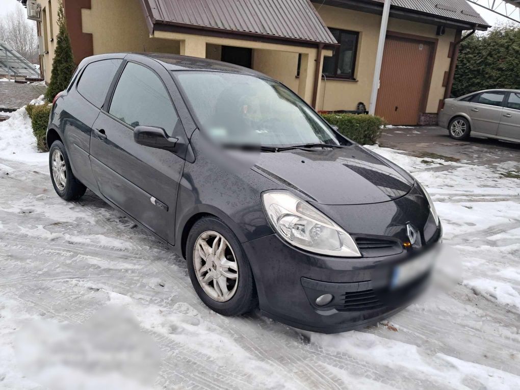 Częśći Renault Clio III 1.5DCI silnik,skrzynia,przód kompletny