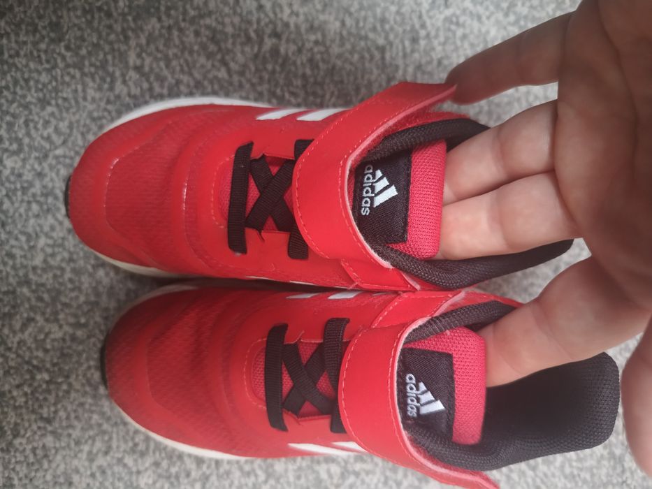 Zestaw bucików dla chłopca