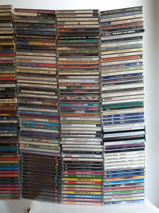 321 de CDs de Música de Qualidade • Alguns Raros • +168 CDs de Oferta!