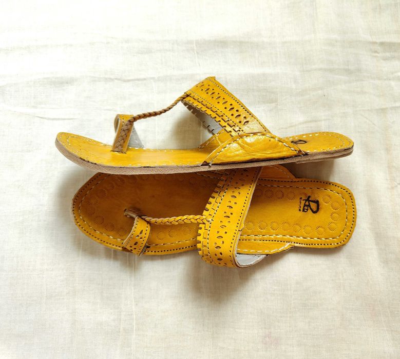 KOHYL Skórzane japonki kohalpuri 37 żółte orientalne boho hippie retro