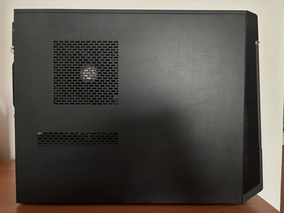 Komputer stacjonarny Lenovo H30-50 z Windows 10
