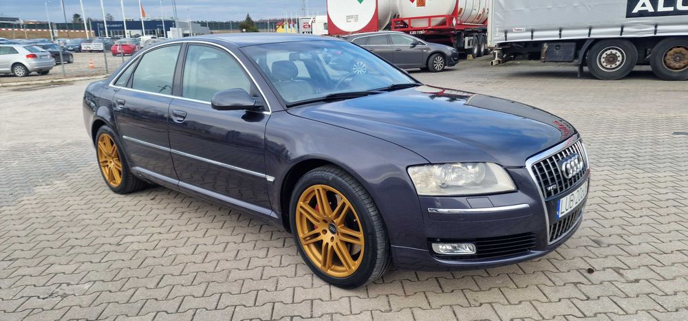 AUDI A8 3.7i V8+GAZ Sekwencja* Quattro* F-1* Navi* Bluetooth* ZAMIANA