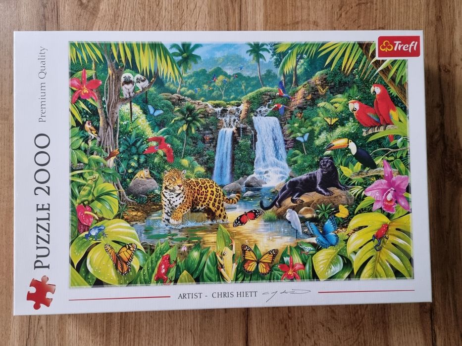 Puzzle 2000 elementów Trefl.