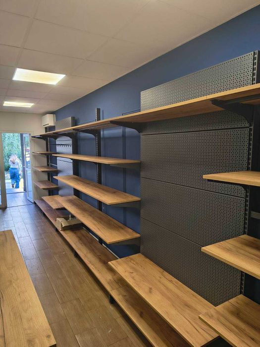 Полки металлические  для магазина. Стеллажи в наличии и под заказ.