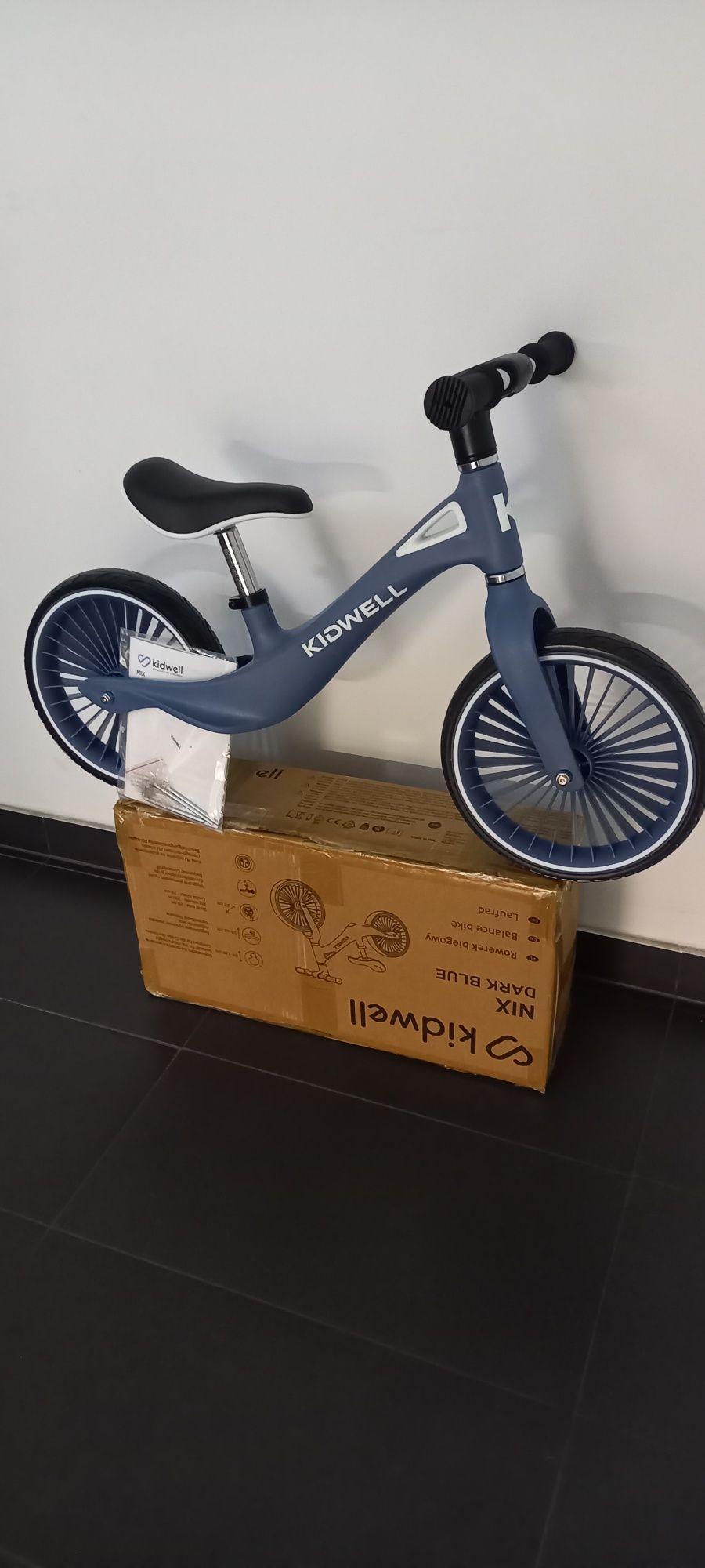~20% Nowy LEKKI solidny rowerek biegowy jeździk dziecięcy KIDWELL NIX