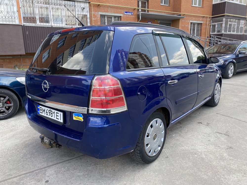 Продам Опель Зафира