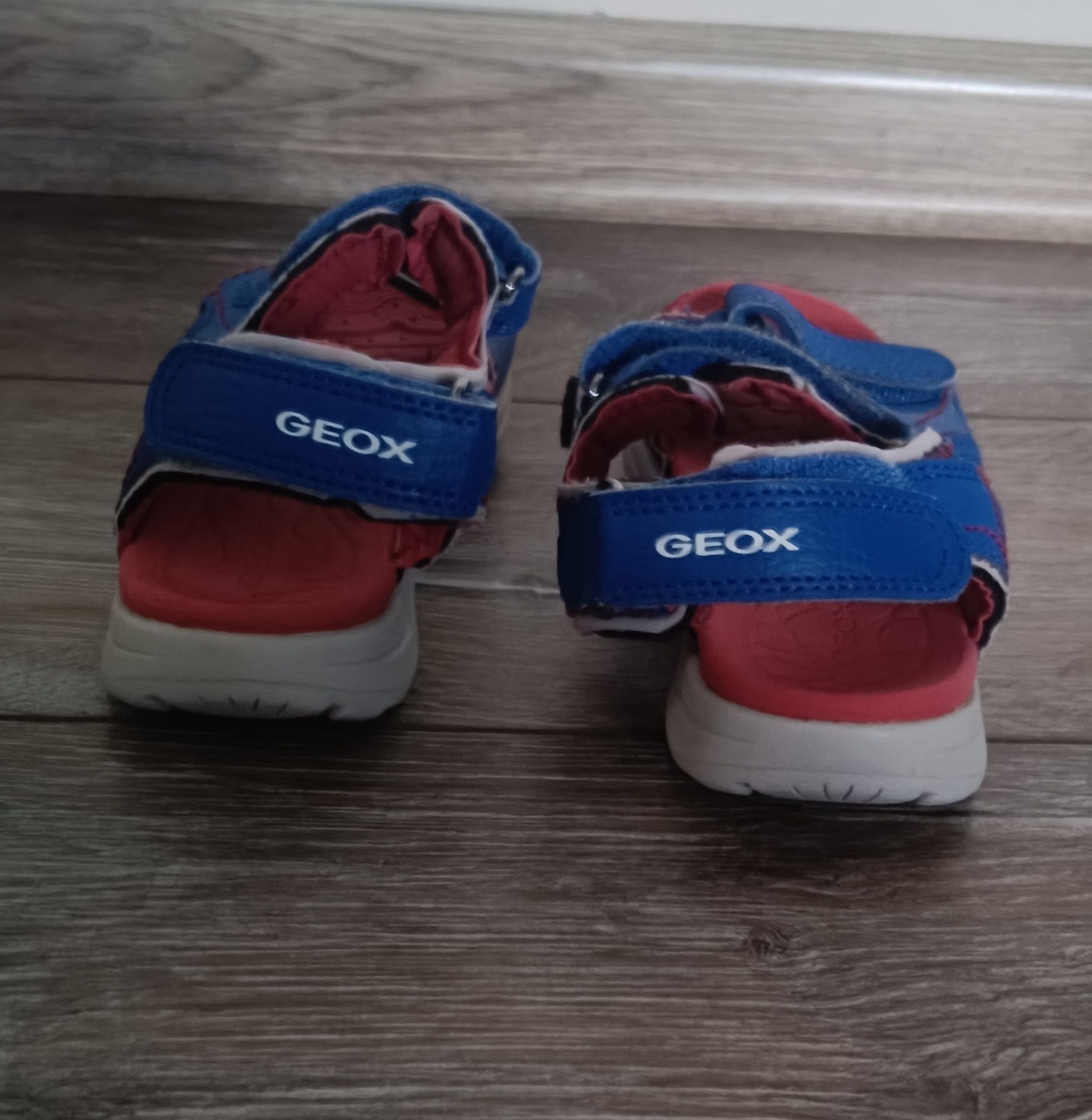 Sandały dla chłopca GEOX rozmiar 30