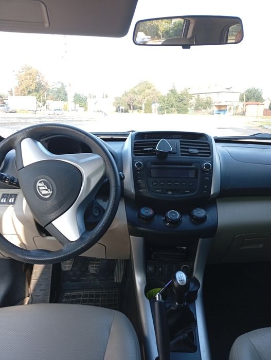 Продам Lifan X60.