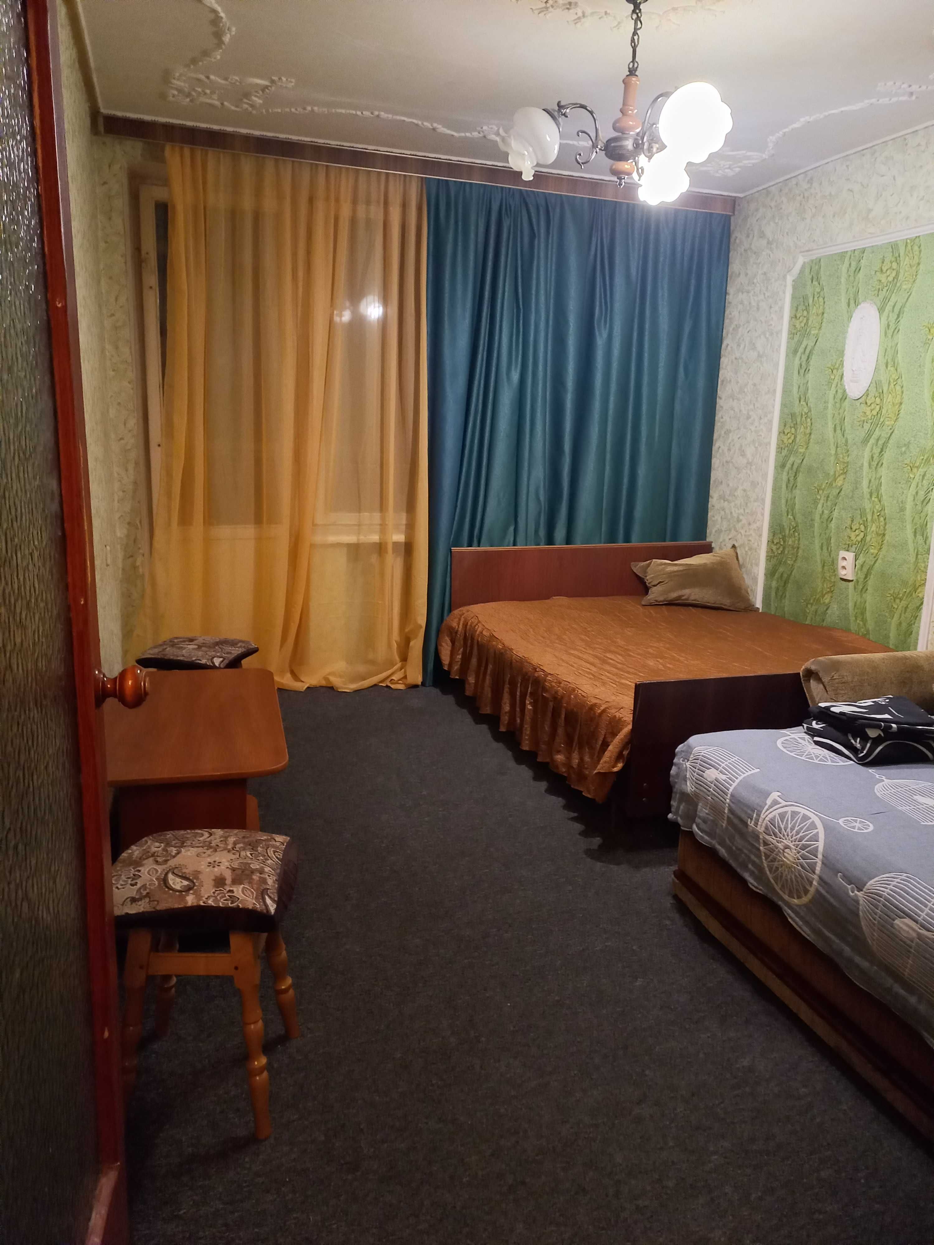 Задається затишна 1-к в районі Севастопольської пл, аеропорт Жуляни.