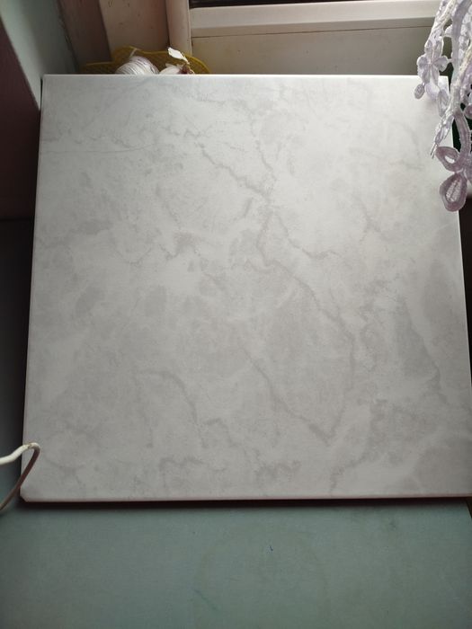 Płytki podłogowe 33x33