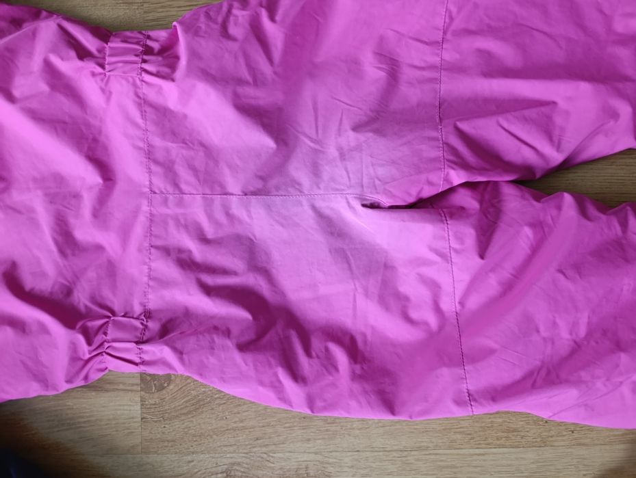 Kombinezon narciarski dla dziewczynki rozmiar 122