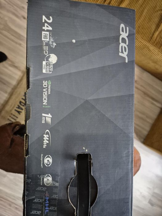 Sprzedam gamingowy monitor