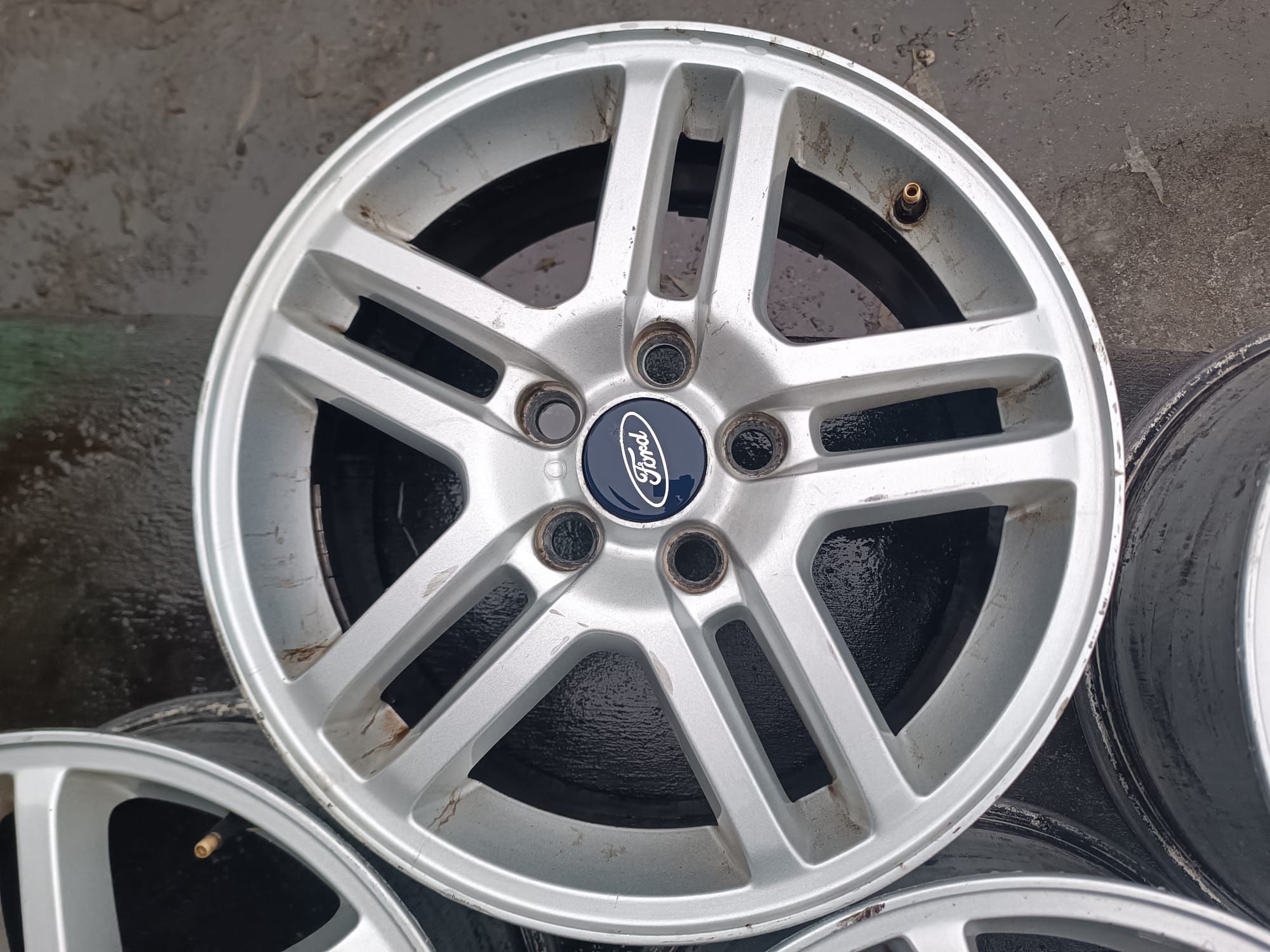 Alufelgi 16 Ford Focus Mondeo Kuga Cmax Tourneo Connect 5x108