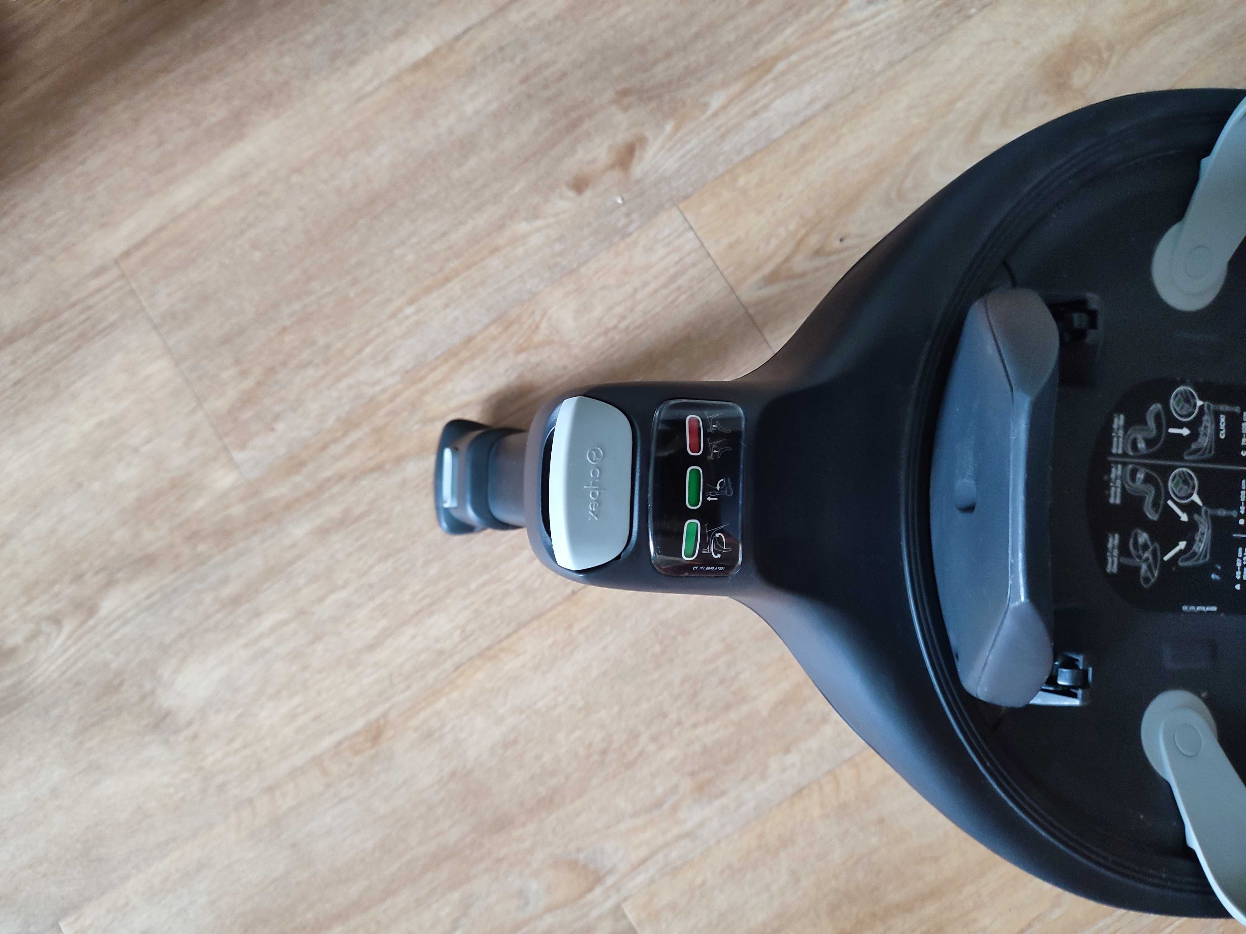 Cybex Base T isofix baza obrotowa do fotelików Cloud i Sirona