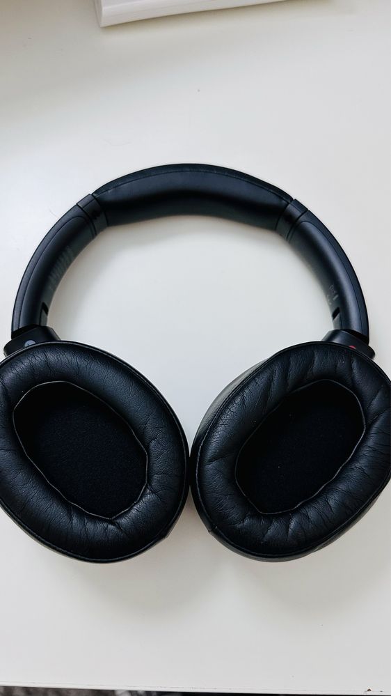 Auscultadores Sony WH-XB900N