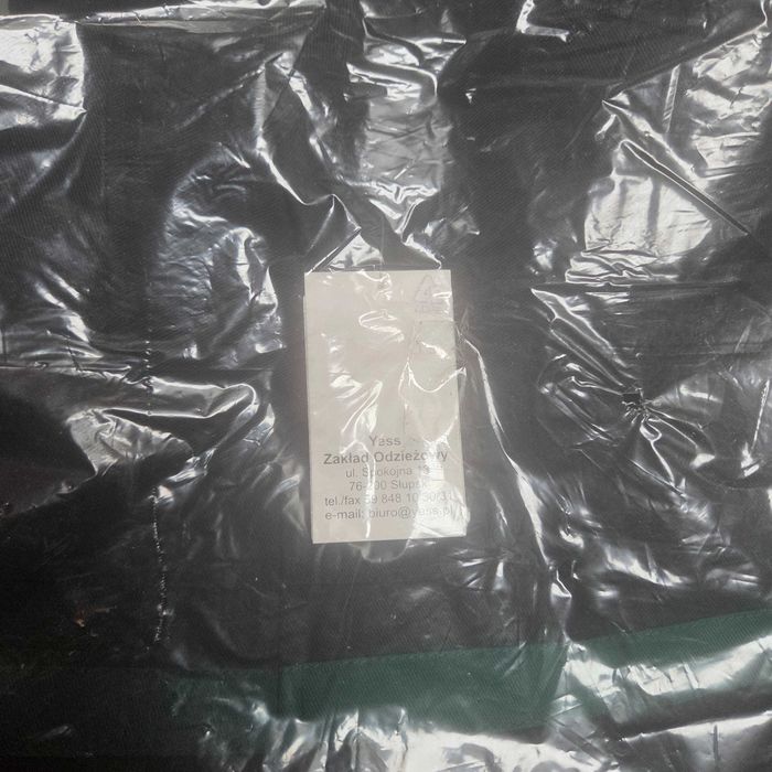 Ubranie robocze z firmy Biały